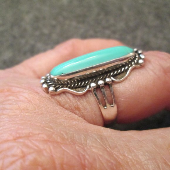 Native American 925 Sterling & Turquoise Elongated Oval Ring, Turquoise Ring - Picture 9 of 13